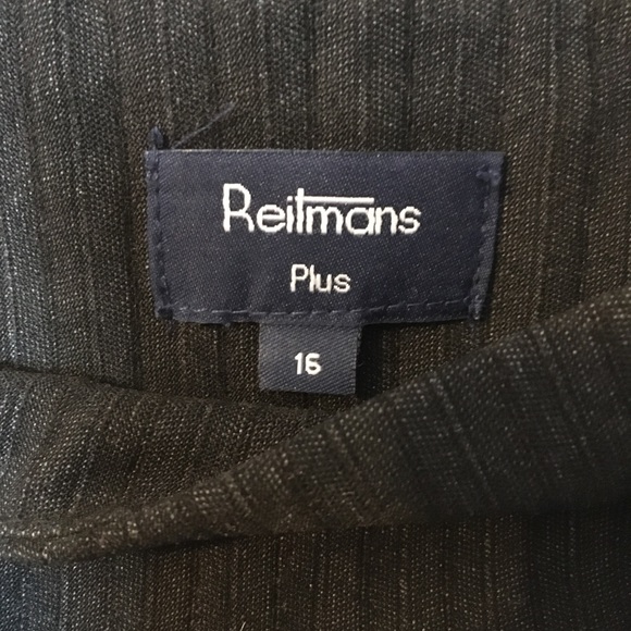 Reitman’s Grey knee length pencil skirt Plus Size - Picture 2 of 4